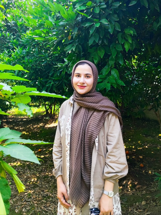 سارا رئوفی